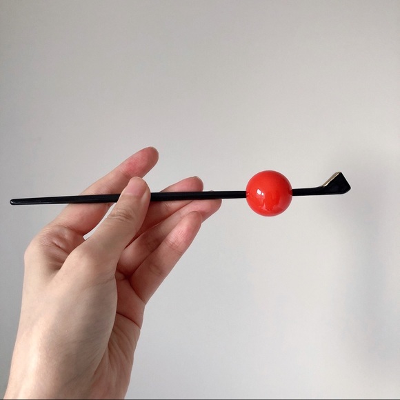 Japanese traditional red ball hair pin - Picture 2 of 4